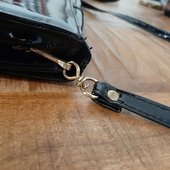 Extra Large Clutch with strap, Black patent leather bag, computer carry case - Picture 8 of 8